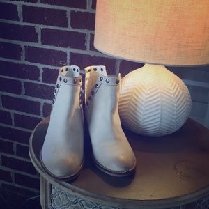 Slightly Used Leather Ankle Boots